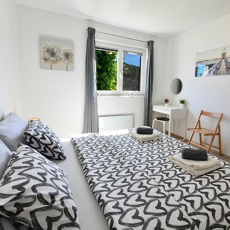 Apartman Tina Rakovica Exterior foto
