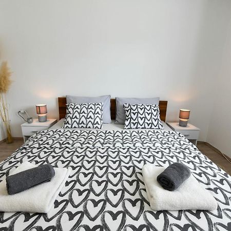 Apartman Tina Rakovica Exterior foto