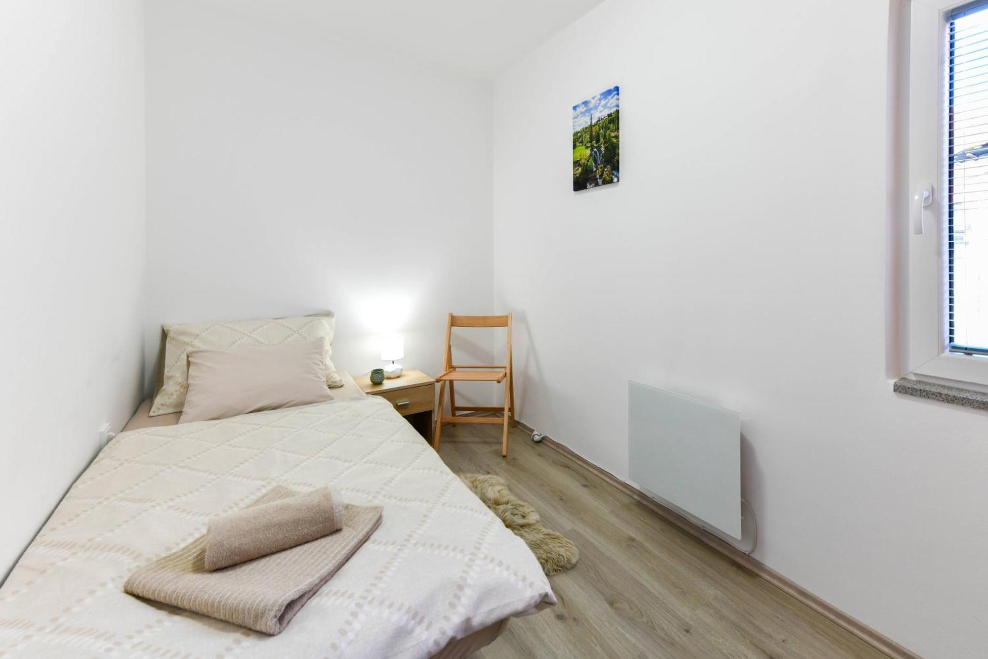 Apartman Tina Rakovica Exterior foto
