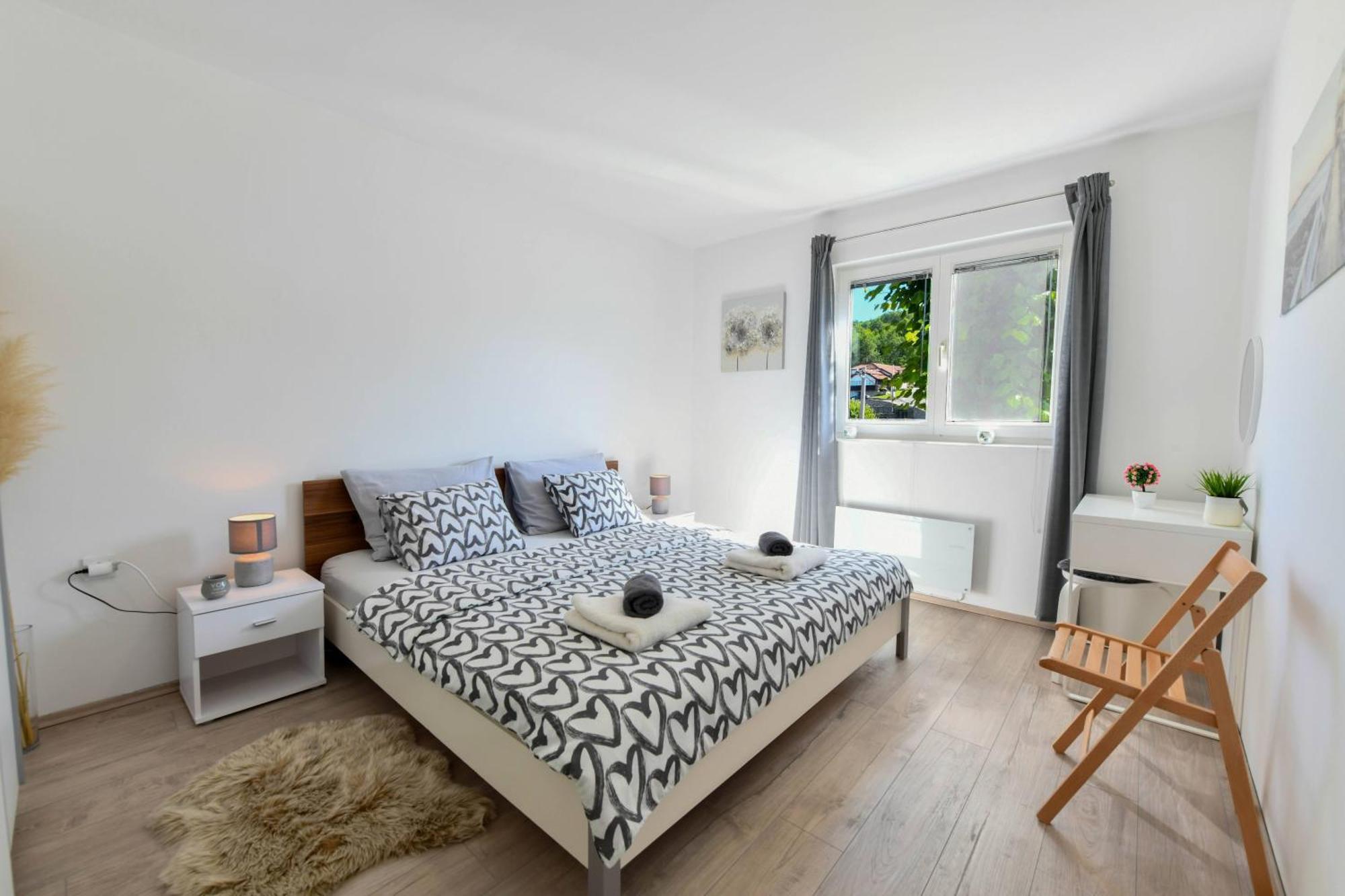Apartman Tina Rakovica Exterior foto